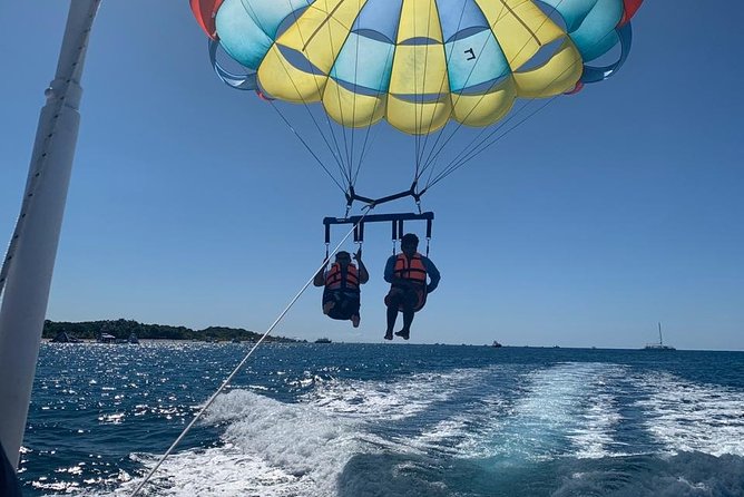 Best Parasailing Cozumel + Locker - FAQ