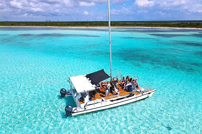 Catamaran Snorkel Adventure to El Cielo and The Money Bar Beach - The Money Bar is the starting point