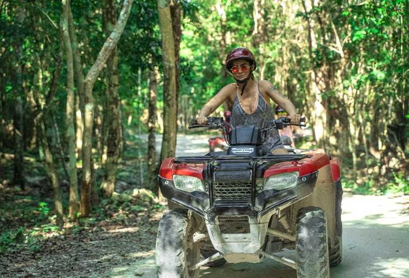 Cozumel: ATV Ride to Jade Cavern, Beach Club Access & Lunch - Lunch, snorkeling, and kayaks at Playa Uvas
