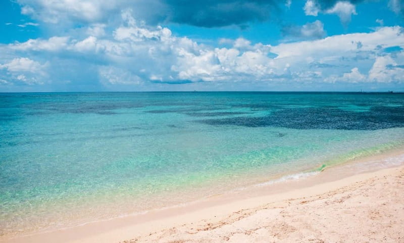 Cozumel: Catamaran, El Cielo Bay & Palancar Reef with Lunch - FAQ