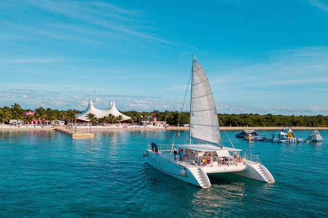 Cozumel Catamaran Snorkeling Tour & lunch - Beach lunch, included drinks, and time to relax
