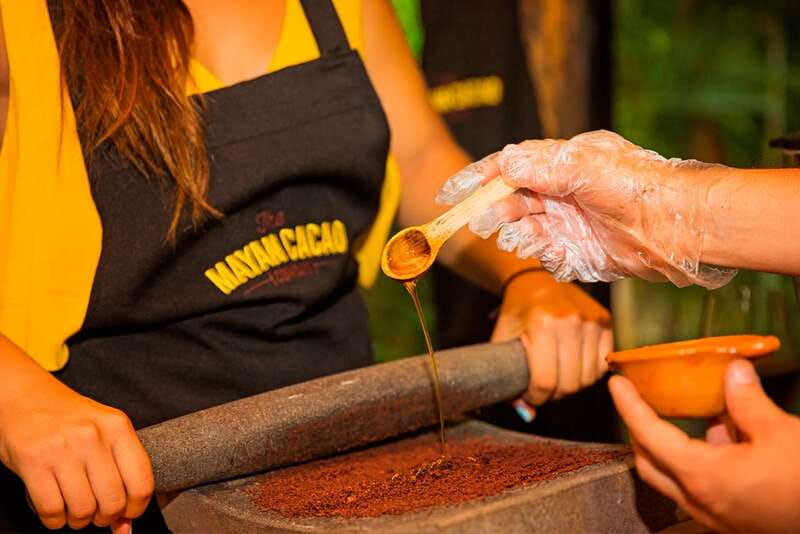 Cozumel: Chocolate Workshop at The Mayan Cacao Company - A short workshop with a cultural point