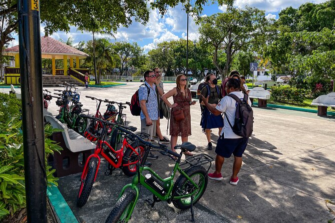 Cozumel: City Tour by E-bike - At Corpus Christi and 3 de Mayo Park