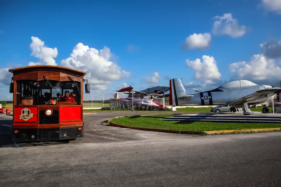 Cozumel: City Trolley Tour - Who should book the Cozumel trolley tour?