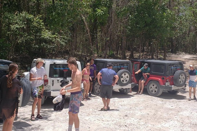 Cozumel Jeep Adventure to Jade Caverns with Lunch and Snorkel - Starting point and Jeep arrangements