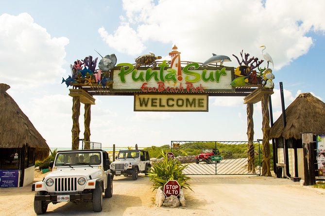 Cozumel Jeep and Snorkel Adventure with Lunch at Punta Sur Park - The lighthouse museum and its coastal views