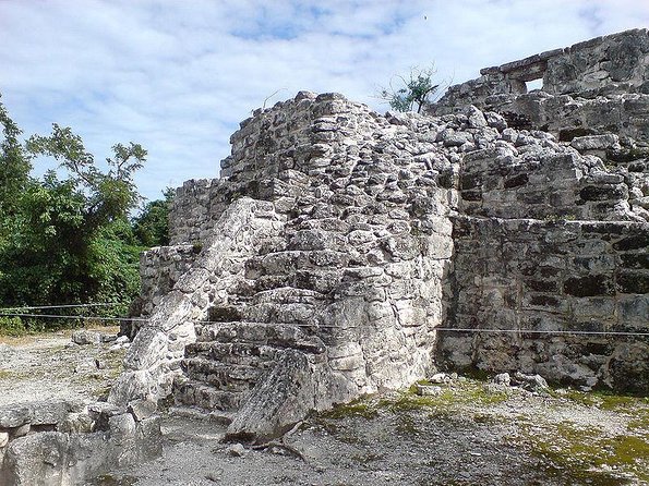 Cozumel Mayan Ruins and Beach Break - A Private Route From Port or Hotel