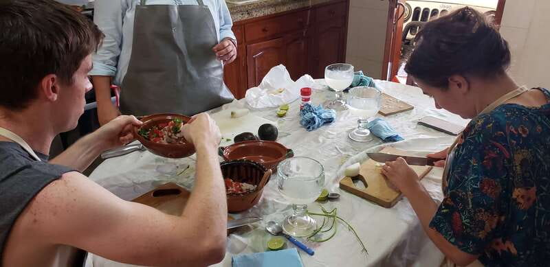 Cozumel: Private Cooking Class in a Family Kitchen - Meeting point, timing, and practical details