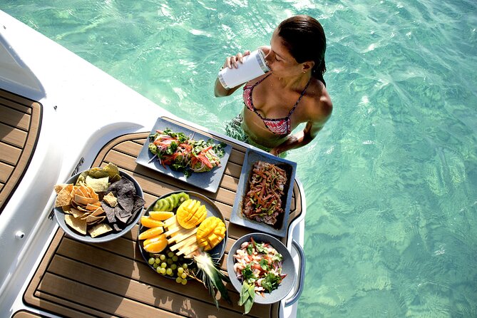 Deluxe Private Boats - 27 ft Sea Ray - What the crew can add to the day