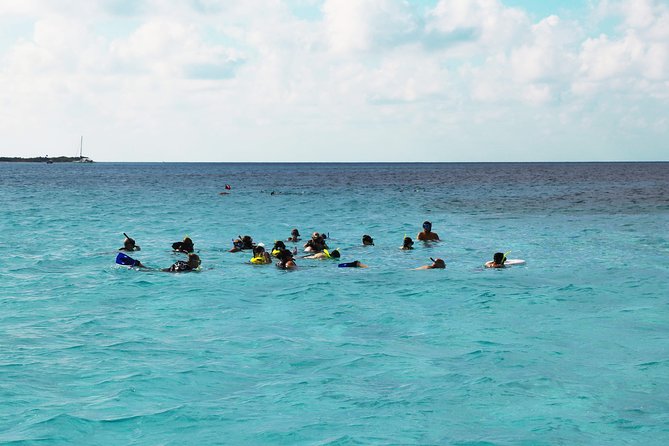 El Cielo Snorkel by Private Boat - What the price includes, and what it may not
