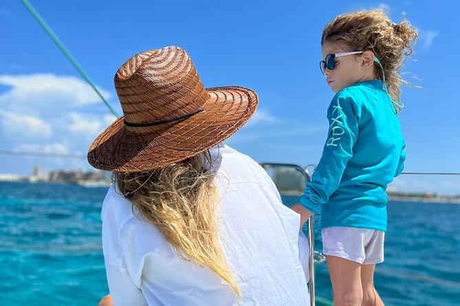 Lagoon 39ft Private Catamaran 5hr - El Cielo Full Experience - A private boat changes the pace of Cozumel
