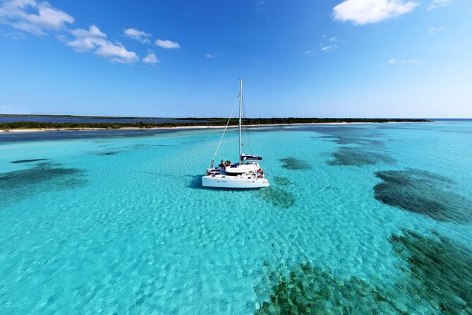 Lagoon 39ft Private Catamaran 5hr - El Cielo Full Experience - Snorkeling, paddleboarding, and time aboard
